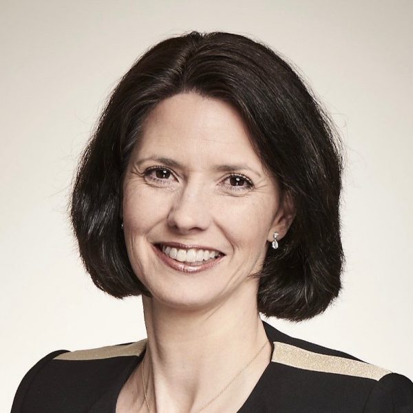 Pearse, Fiona - headshot 2022.06